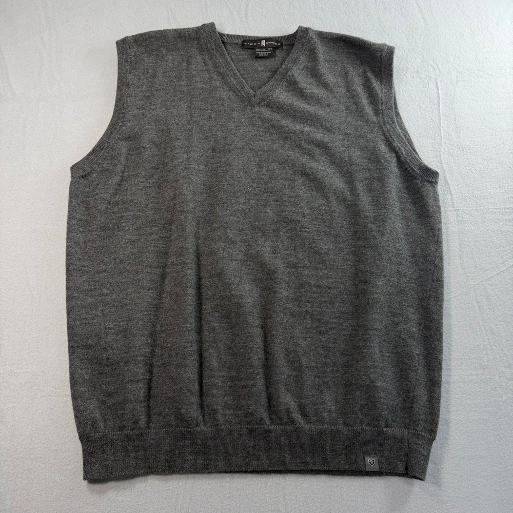 Vintage Y2K Tiger Woods Gray Merino Wool Sweater Vest XL Made in Hongkong 90s
